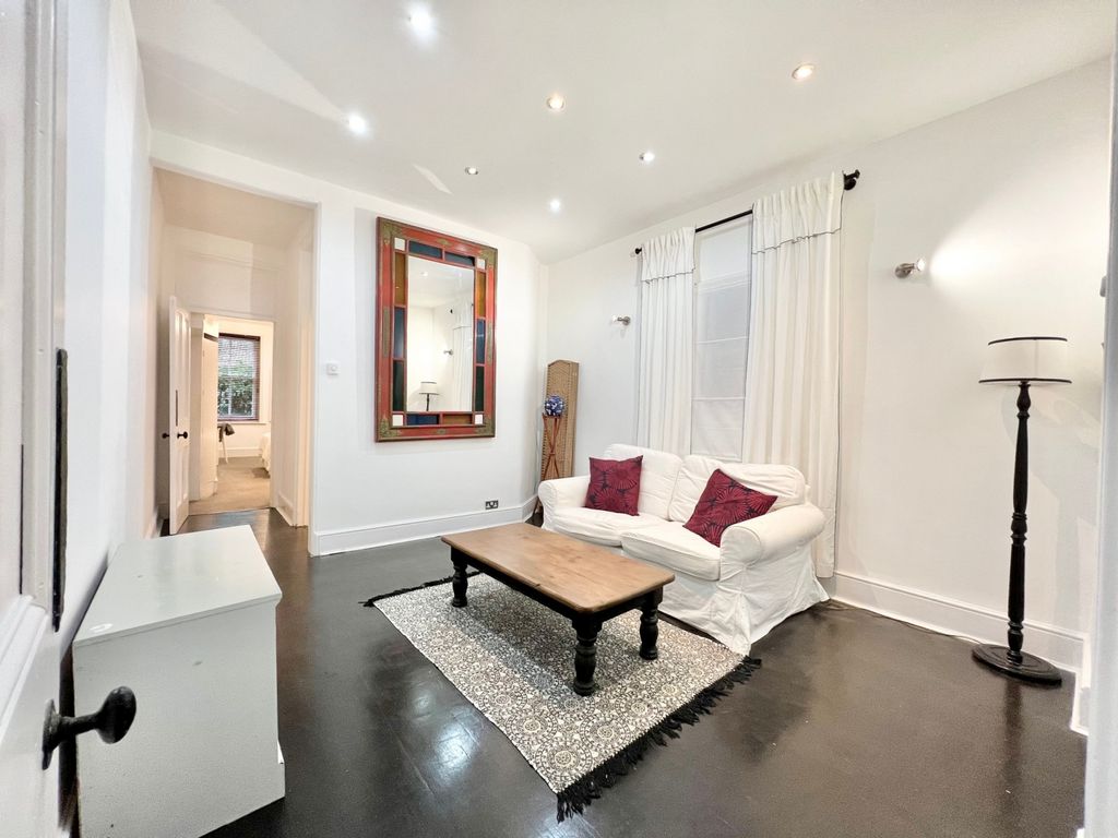 Property photo 2 of 14 Gallery