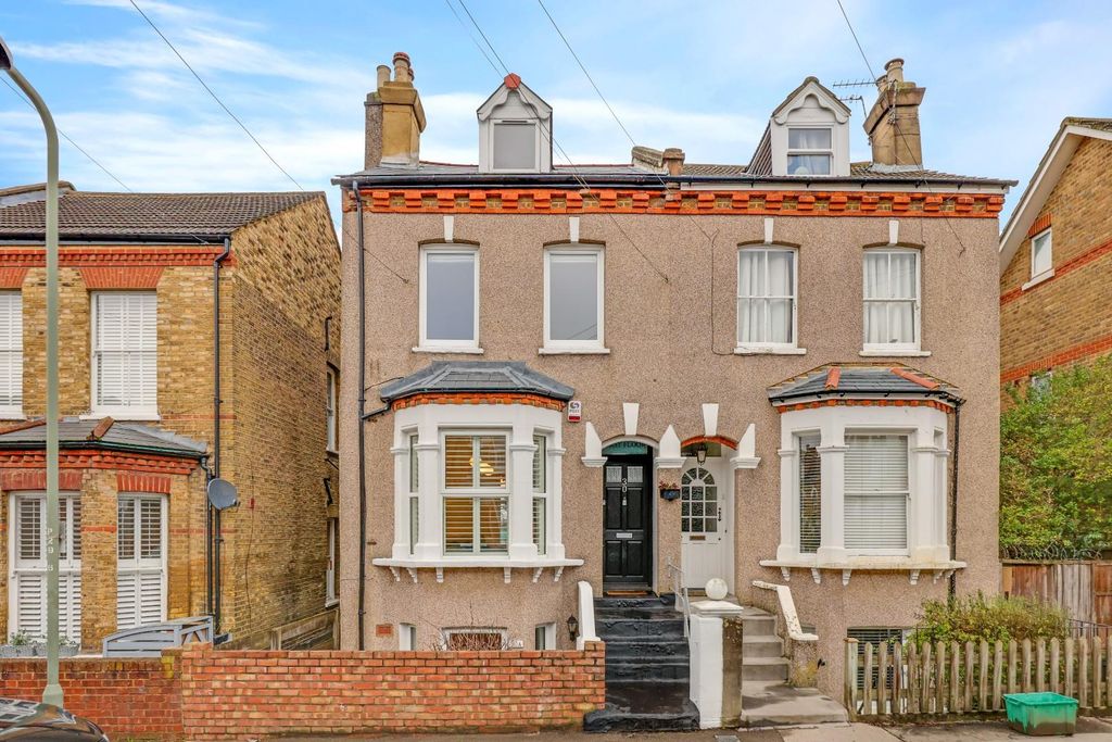 Property photo 2 of 18 New External.Jpg