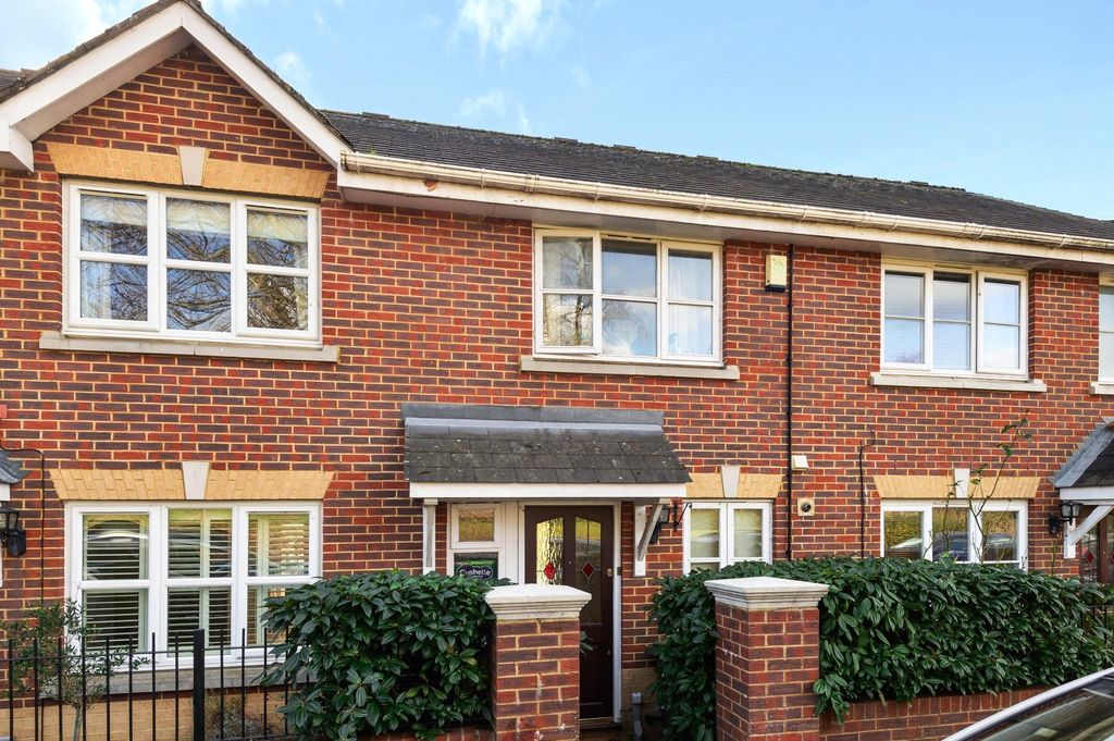 Property photo 1 of 10 Picture No. 11