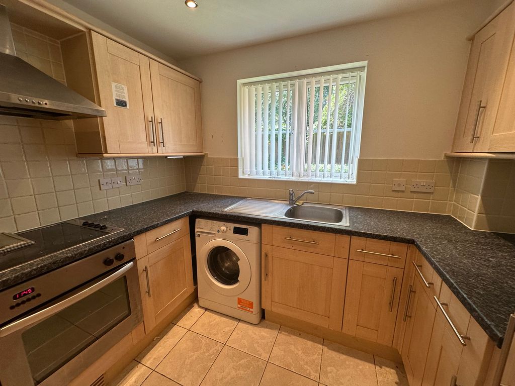 Property photo 3 of 6 Img_8642