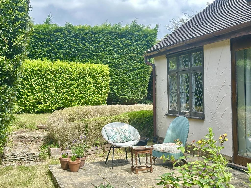 Property photo 3 of 29