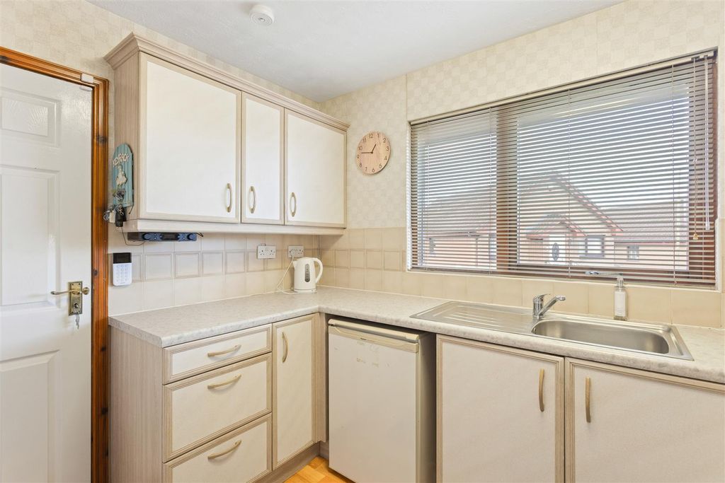 Additional image 9 of 3 bed detached bungalow for saleAlmond Court, Livingston EH54