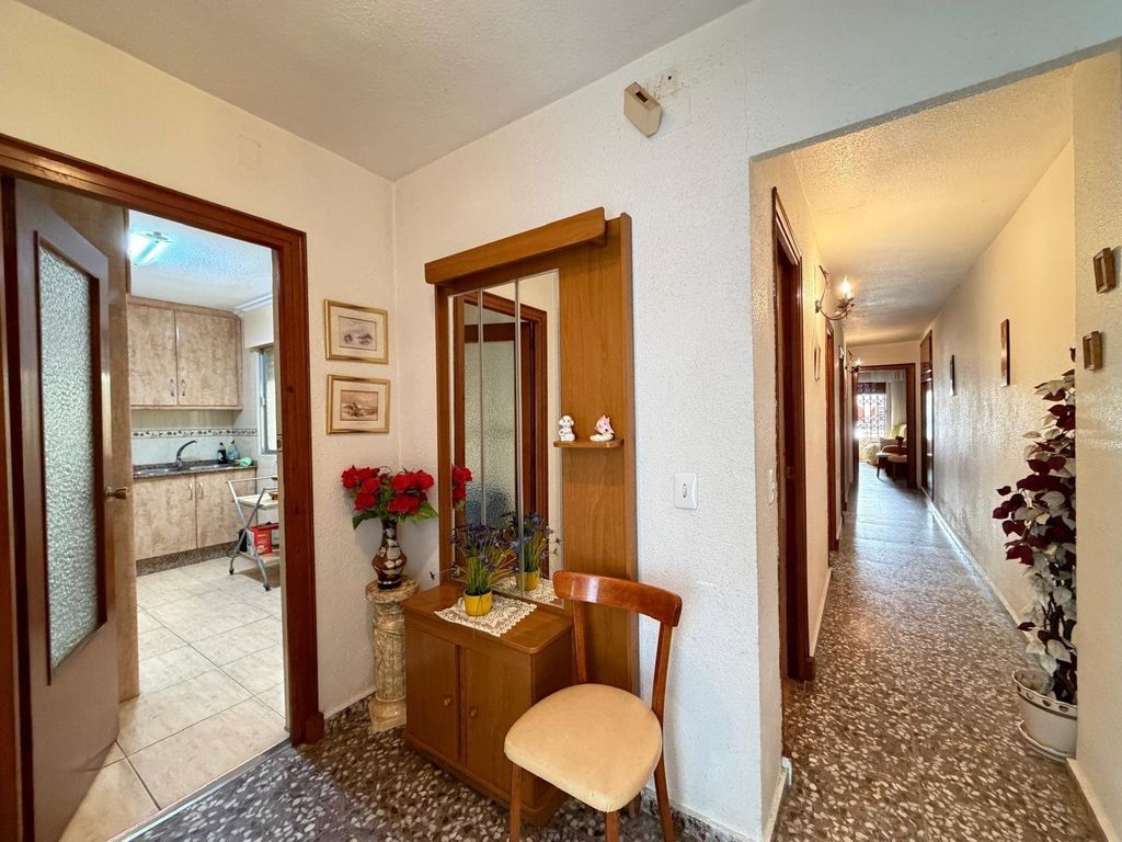 Property photo 3 of 50