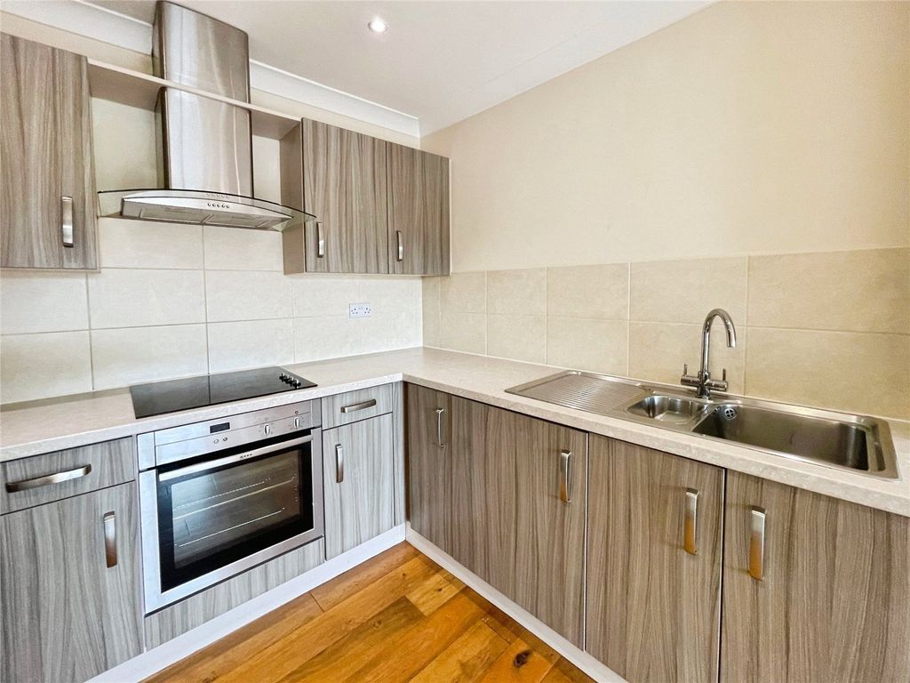 Property photo 1 of 11 Picture No. 20