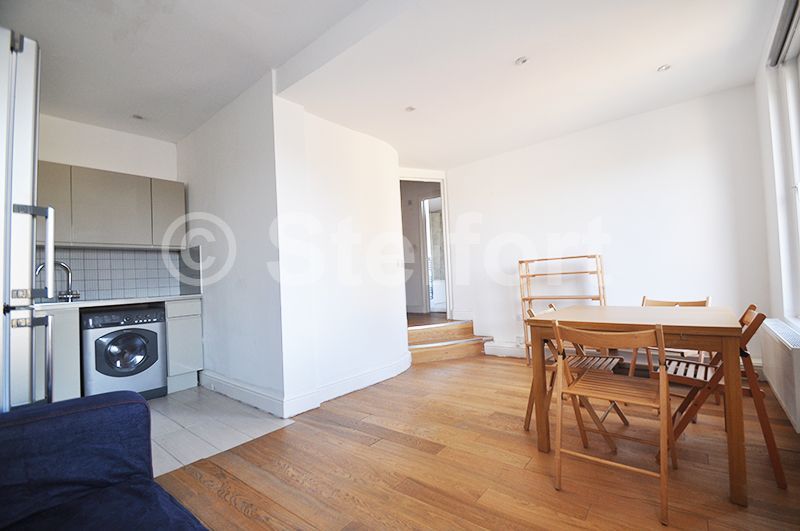 Property photo 2 of 8