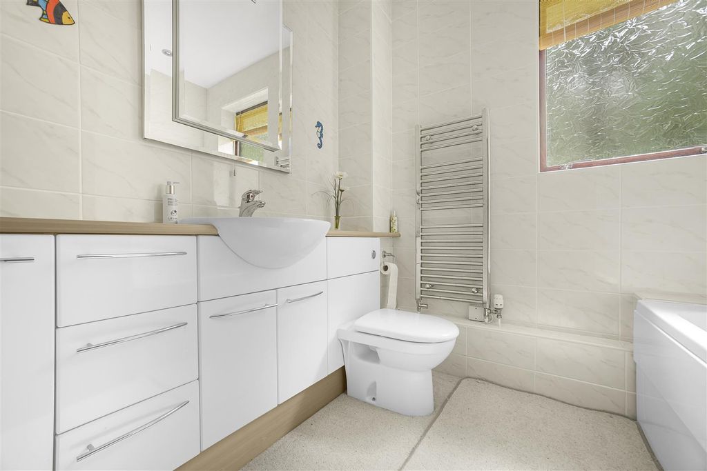 Additional image 13 of 1 bed flat for saleHeath Close, West Cross, Swansea SA3