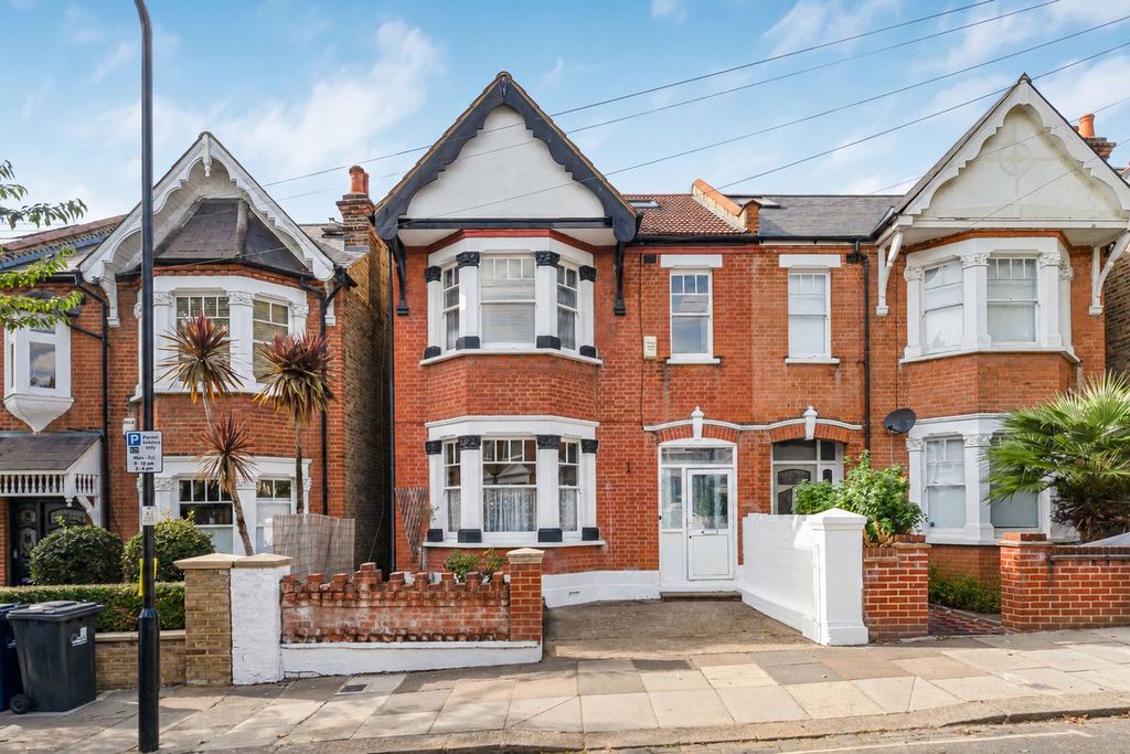 Property photo 1 of 19