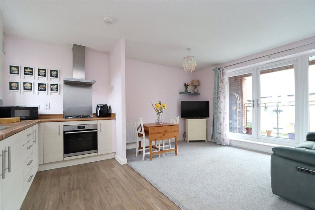 Property photo 2 of 11 Picture No. 07