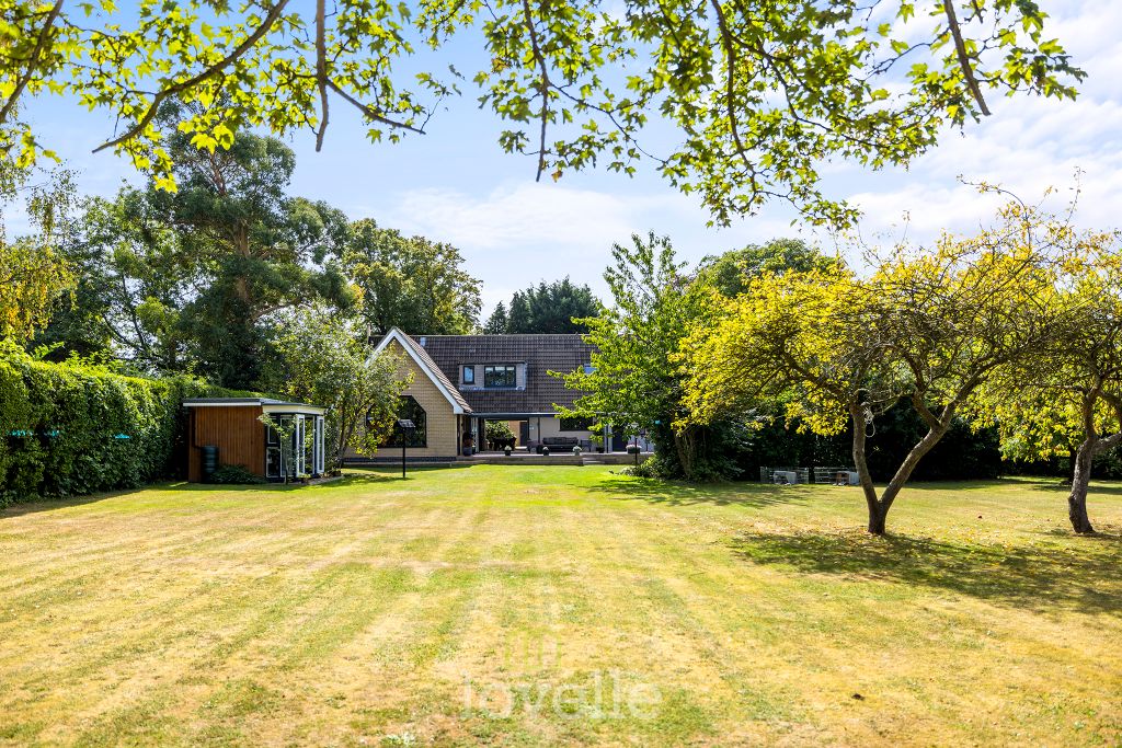 Property photo 3 of 48