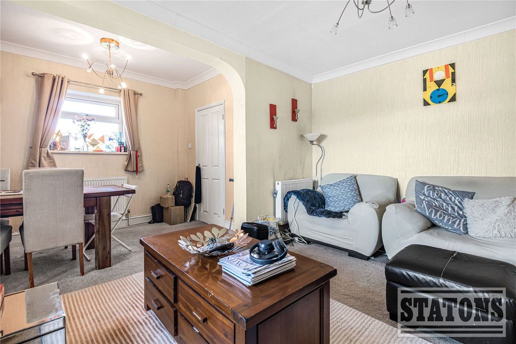 Property photo 3 of 10 Picture No. 07
