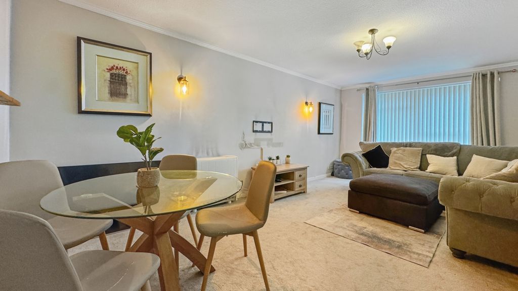 Property photo 1 of 6 Photo 1