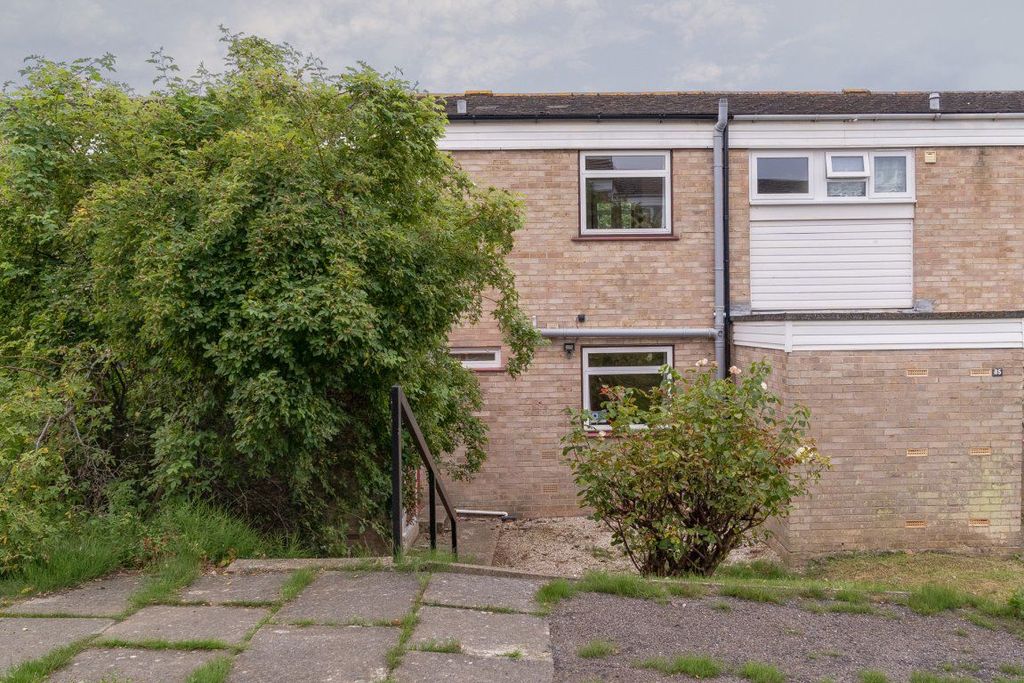 Property photo 1 of 30