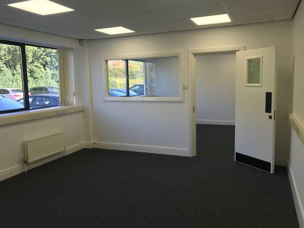 Property photo 1 of 3