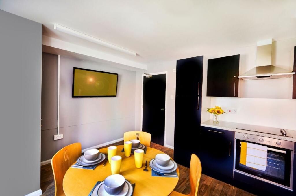 Property photo 2 of 4 Image