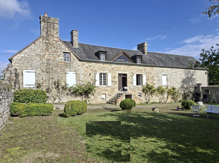 Property photo 1 of 28