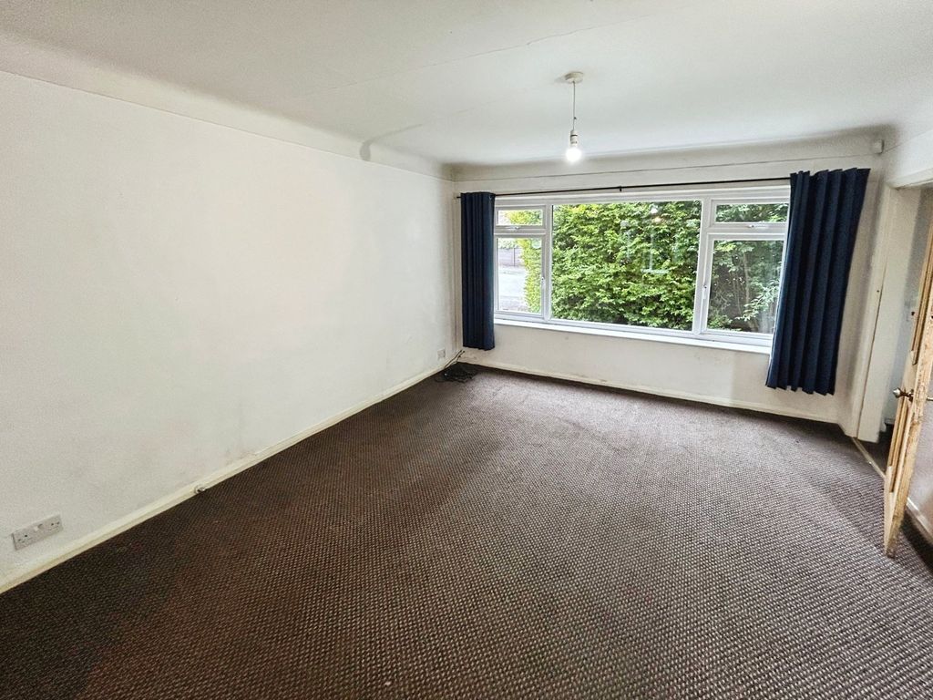 Property photo 2 of 17 Picture No. 56
