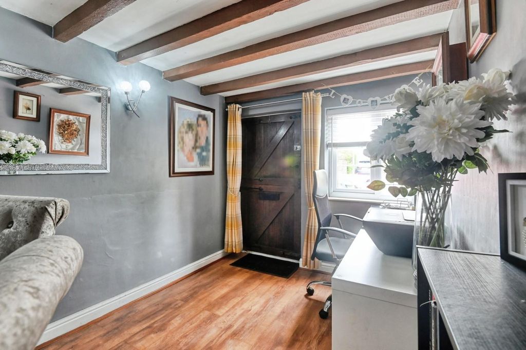 Property photo 2 of 17 112Mai3.Jpg