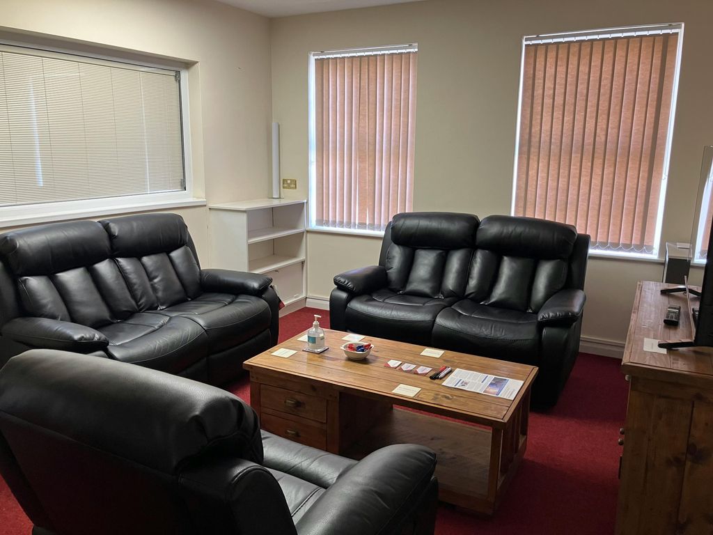 Property photo 3 of 4 Img_0381.Jpg