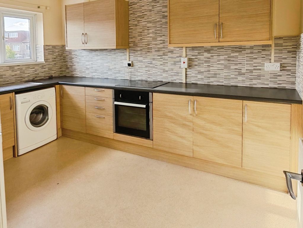 Property photo 3 of 9 5012194