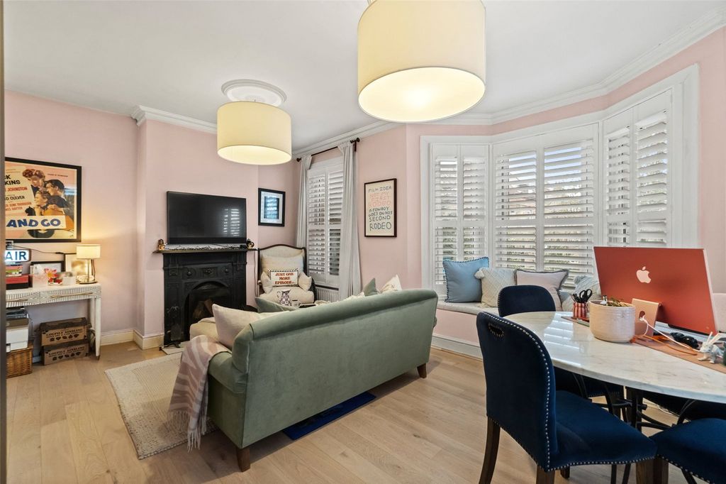 Property photo 2 of 11 Picture No. 06