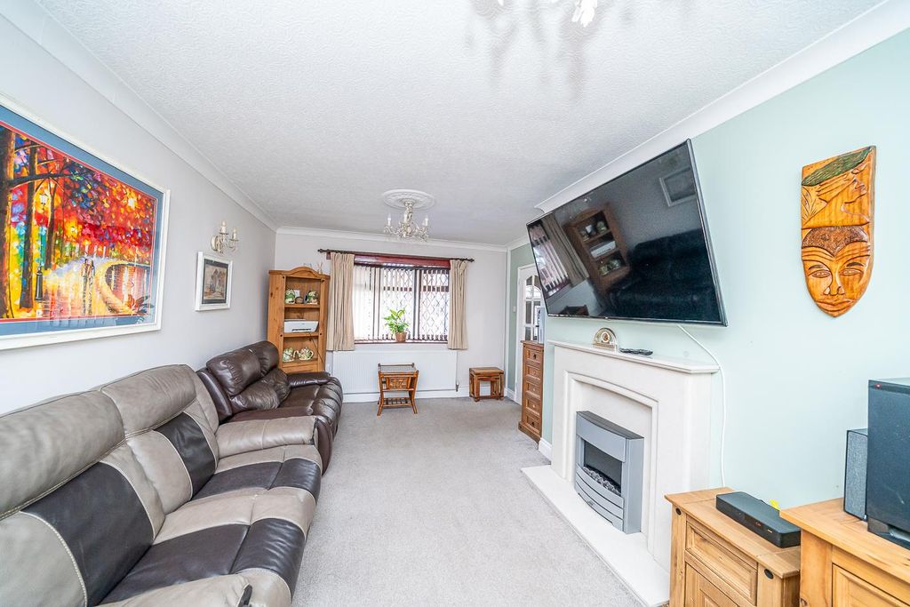 Property photo 2 of 23 Webbs-72.Jpg