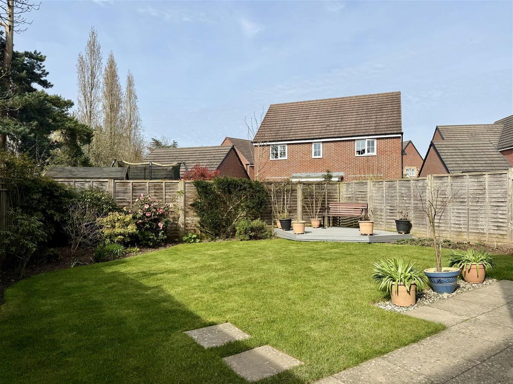 Property photo 2 of 21