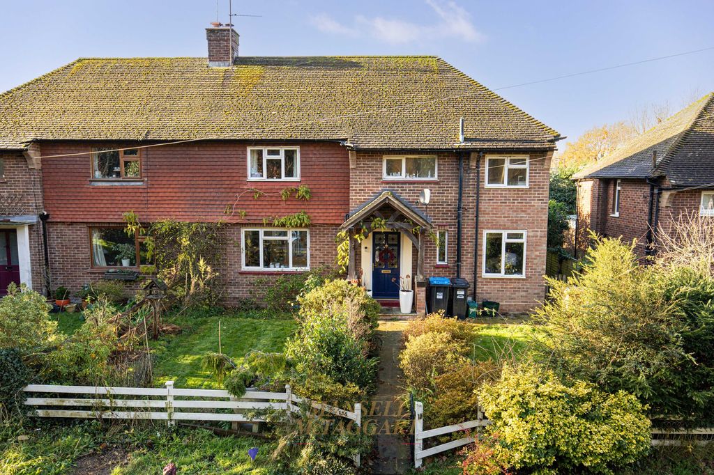 Property photo 1 of 31