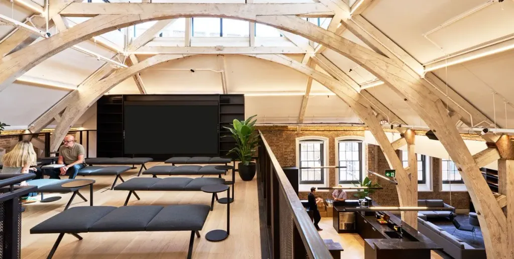 Property photo 3 of 7 Mezzanine