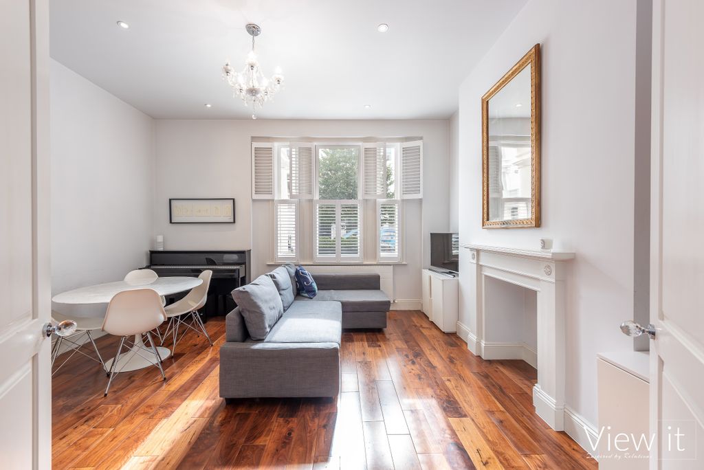 Property photo 1 of 10