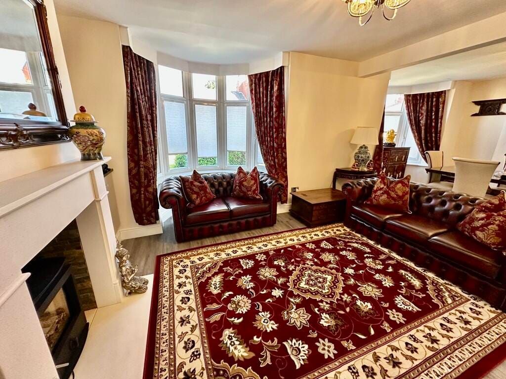 Property photo 3 of 41