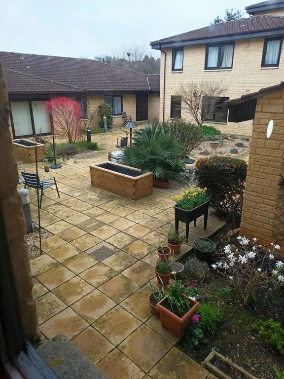 Property photo 3 of 4