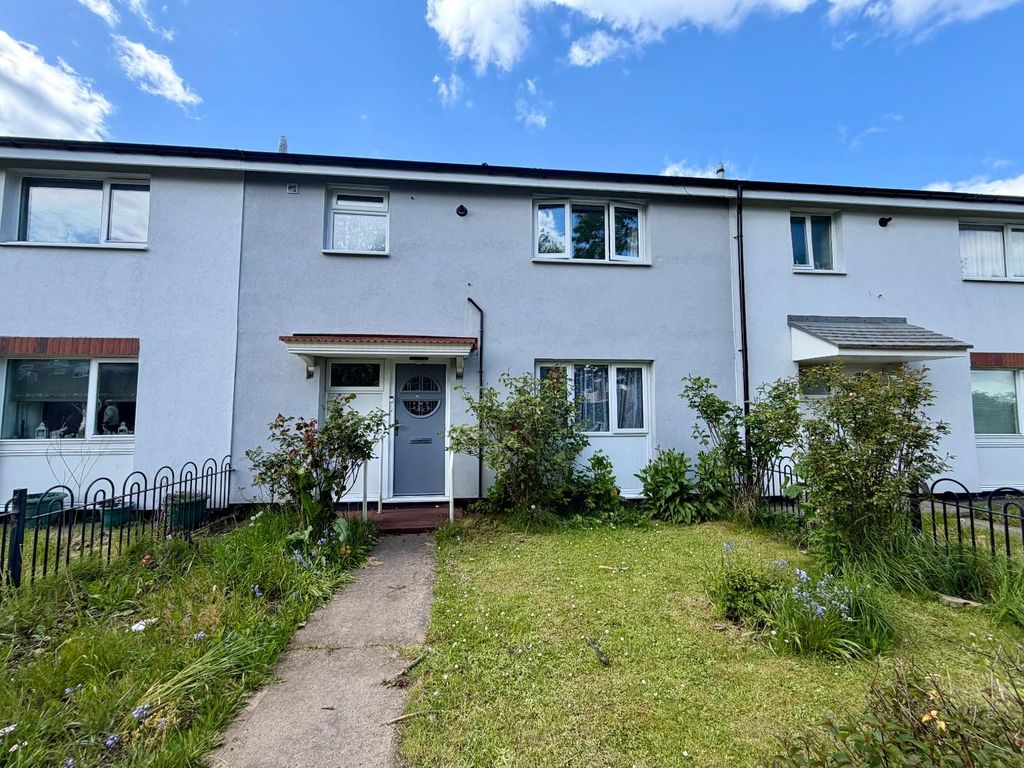 Property photo 1 of 11 Front