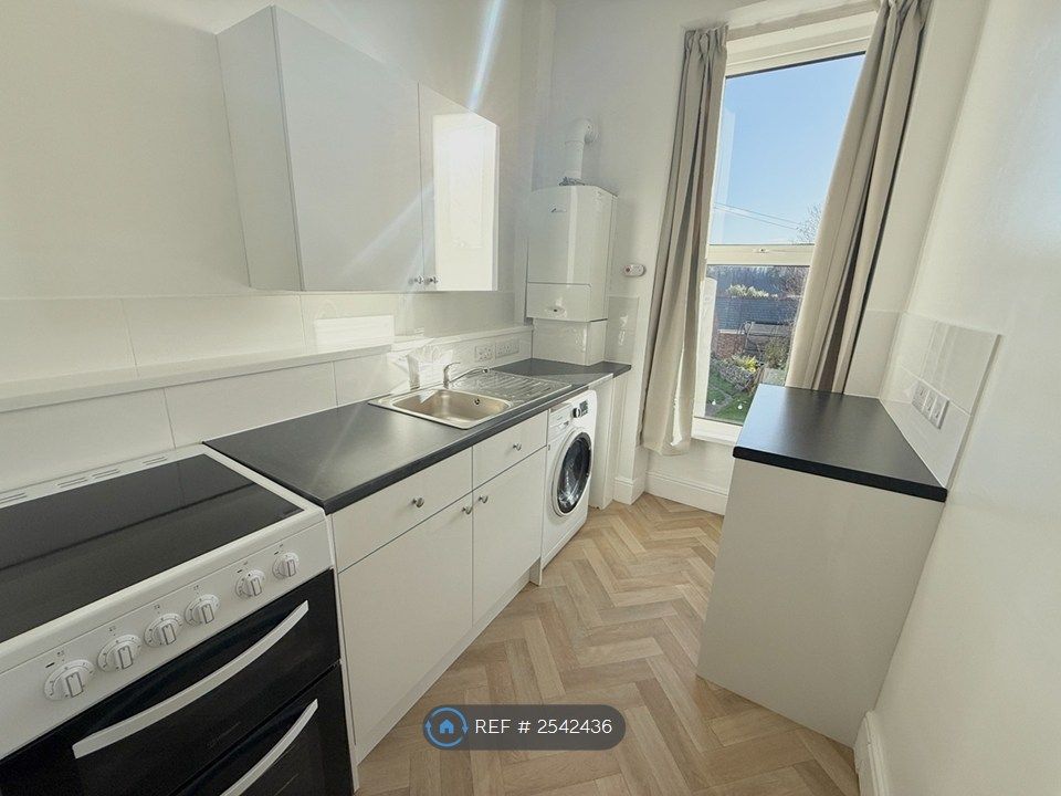 Property photo 3 of 9 Brand New Kitchen