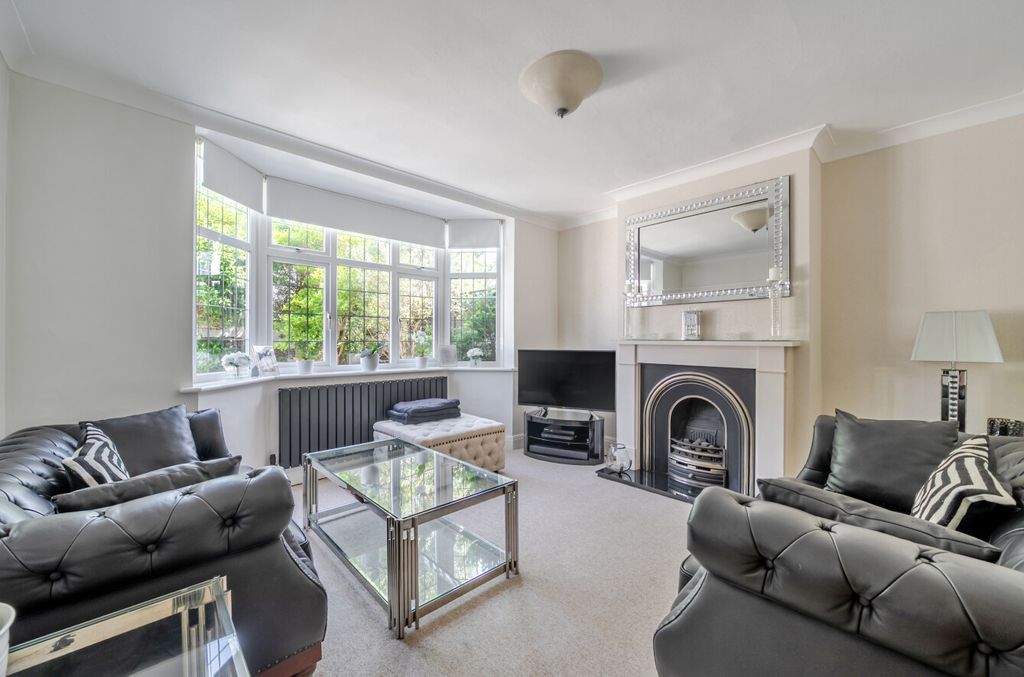 Property photo 3 of 20 1466746-20-6A1829...