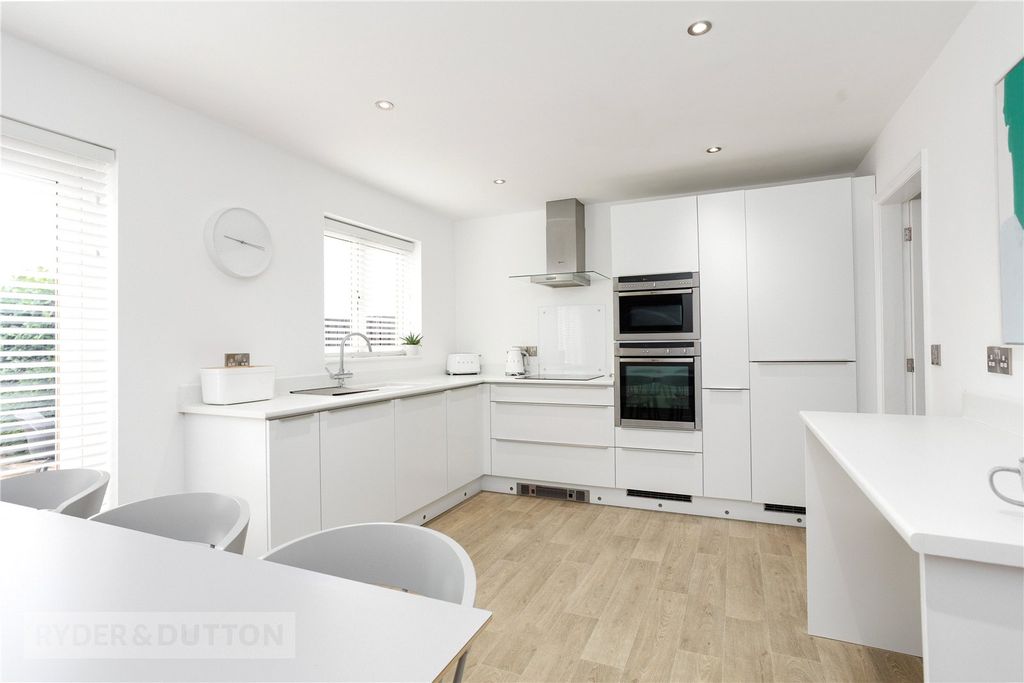 Additional image 11 of 4 bed detached house for saleKingfisher Way, Glossop SK13