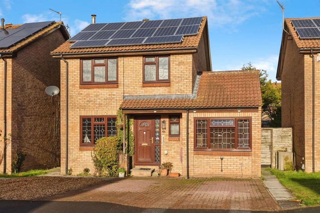 Property photo 1 of 31