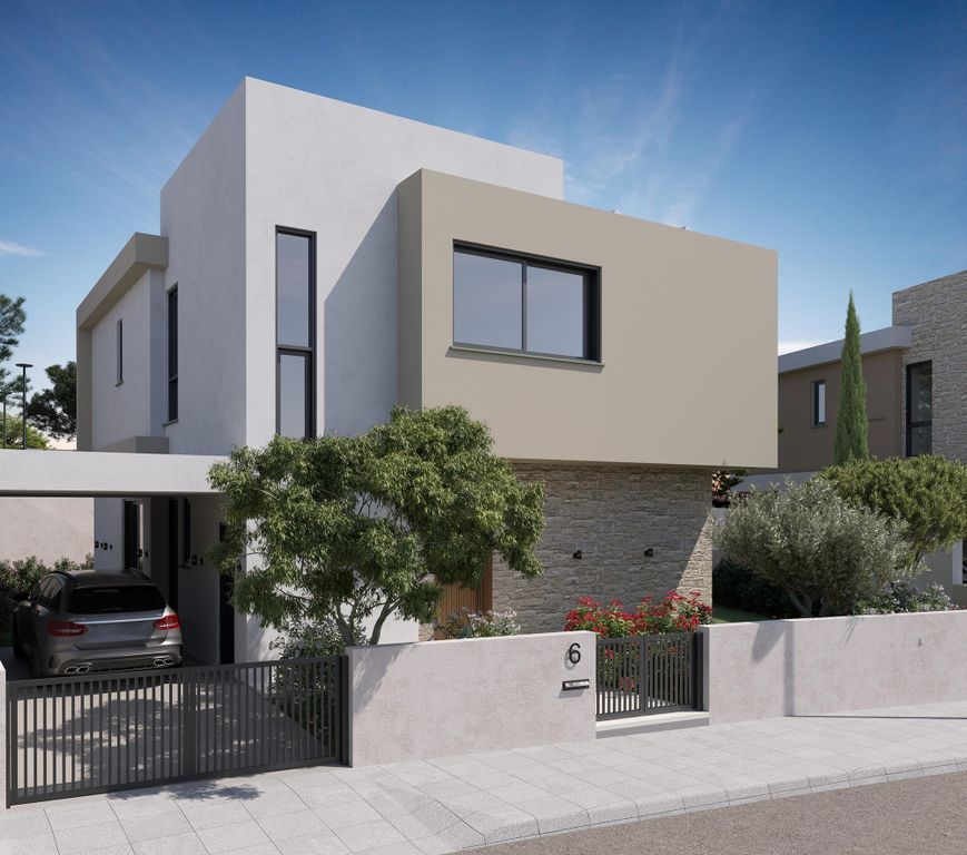 Property photo 2 of 21