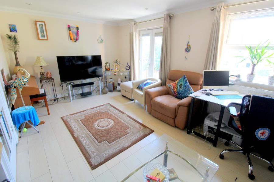 Property photo 2 of 14