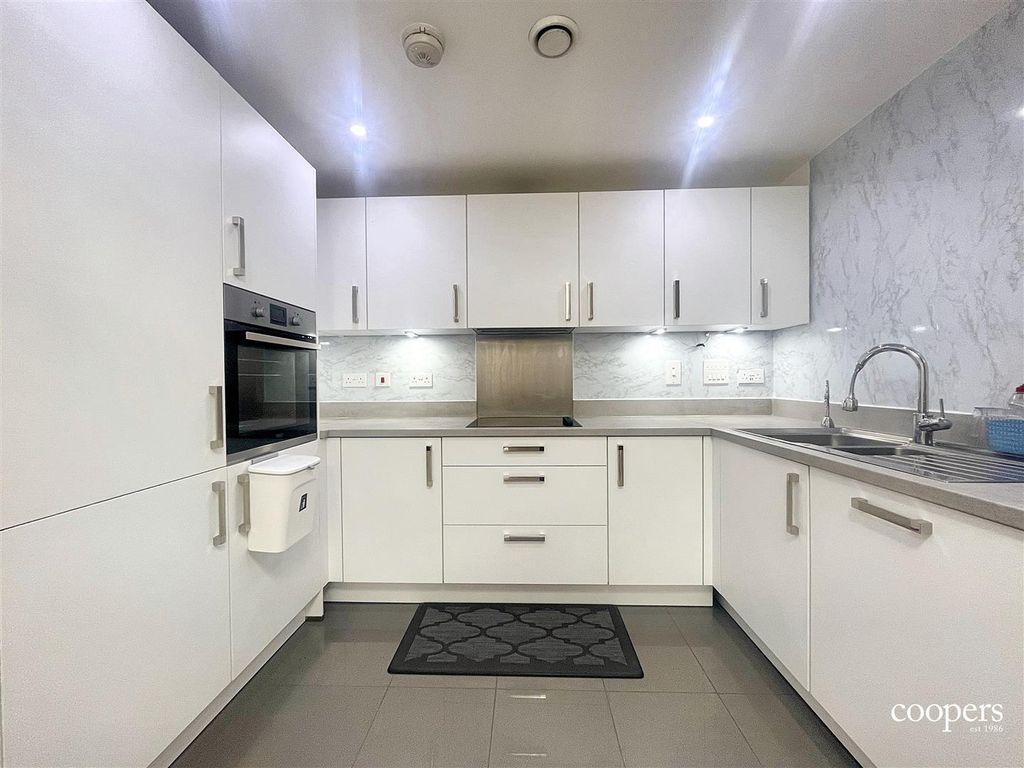 Property photo 3 of 10 Image5.Jpg