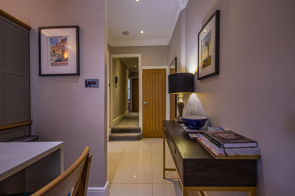 Additional image 17 of 2 bed flat for salePlasturton Avenue, Pontcanna, Cardiff CF11