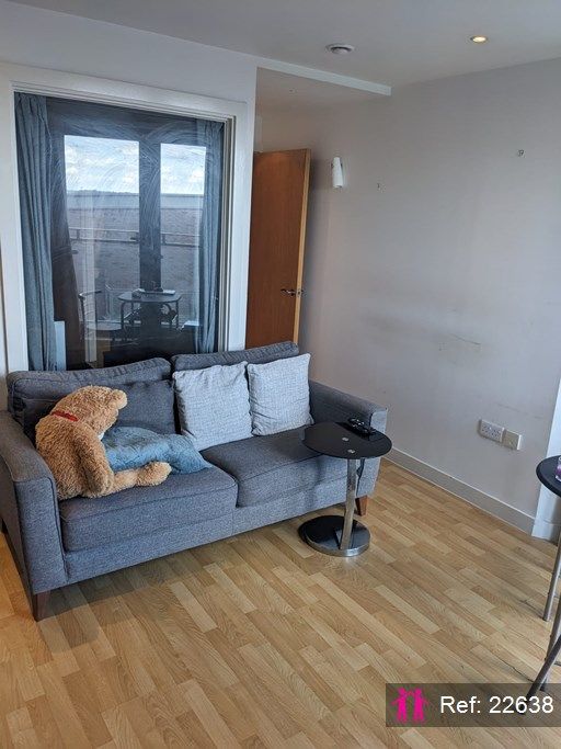 Property photo 2 of 8