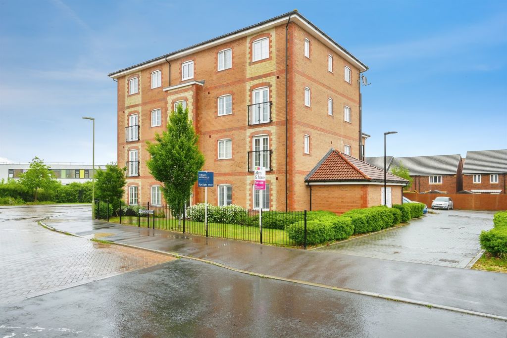 2 bed flat for saleDiamond Drive, Didcot OX11