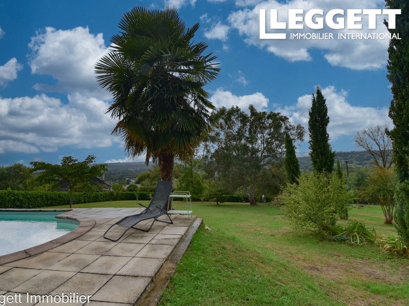 Property photo 3 of 10