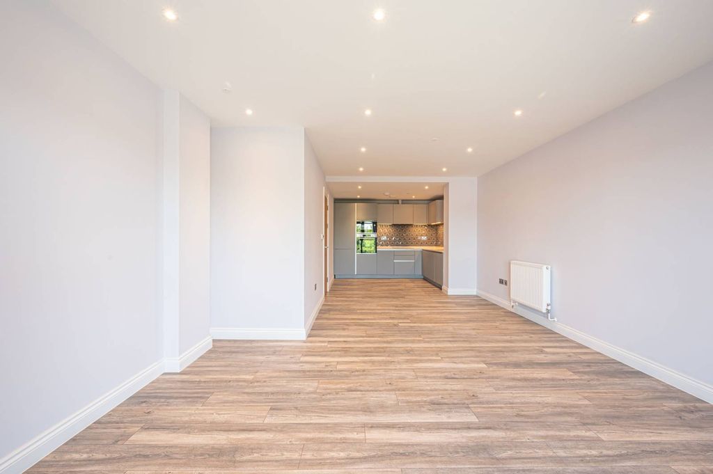 Property photo 2 of 6