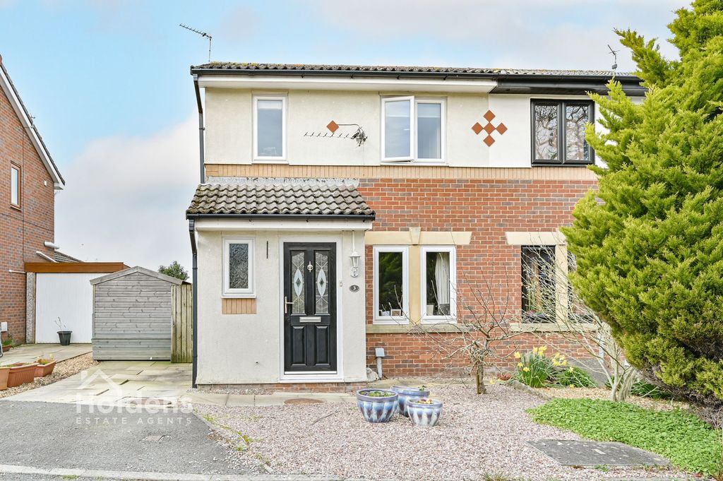 Property photo 1 of 20