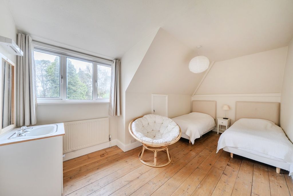 Additional image 15 of 6 bed detached house for saleLeven Avenue, Talbot Woods, Bournemouth BH4