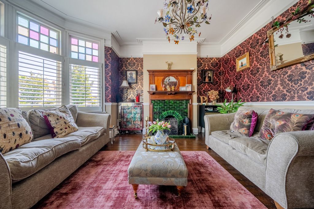 Property photo 3 of 30 1486841-30-6A4cd3...