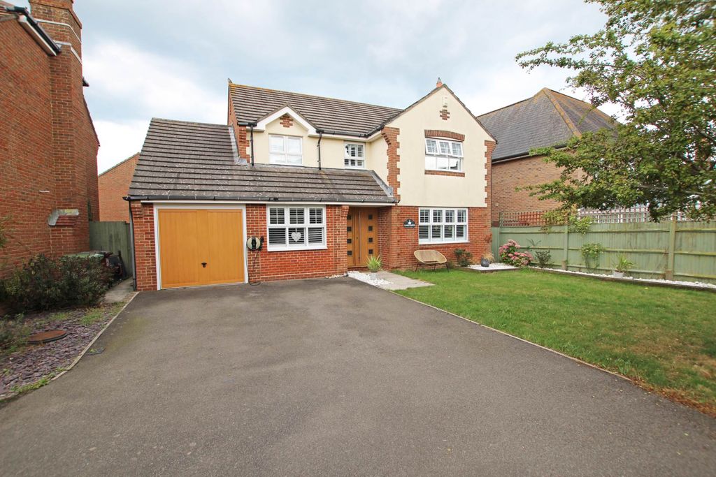 Property photo 1 of 30