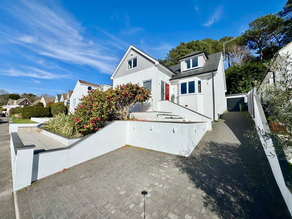 Property photo 3 of 29