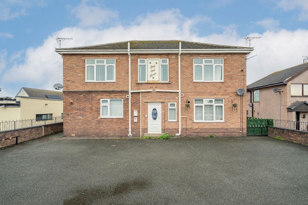 Property photo 1 of 6